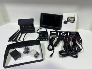 Loop Recorde Monitoring Беспроводной 7-дюймовый четырех экранный монитор, с системой камер заднего вида. Для всех видов большегрузных транспортных средств.