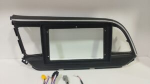 Рамка Hyundai Elantra 2015+2018 9д +фишка