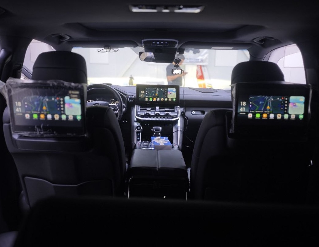 Toyota Land Cruiser 300 Android навигационный блок — изображение 4